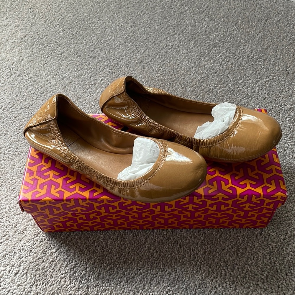 Tory Burch flats